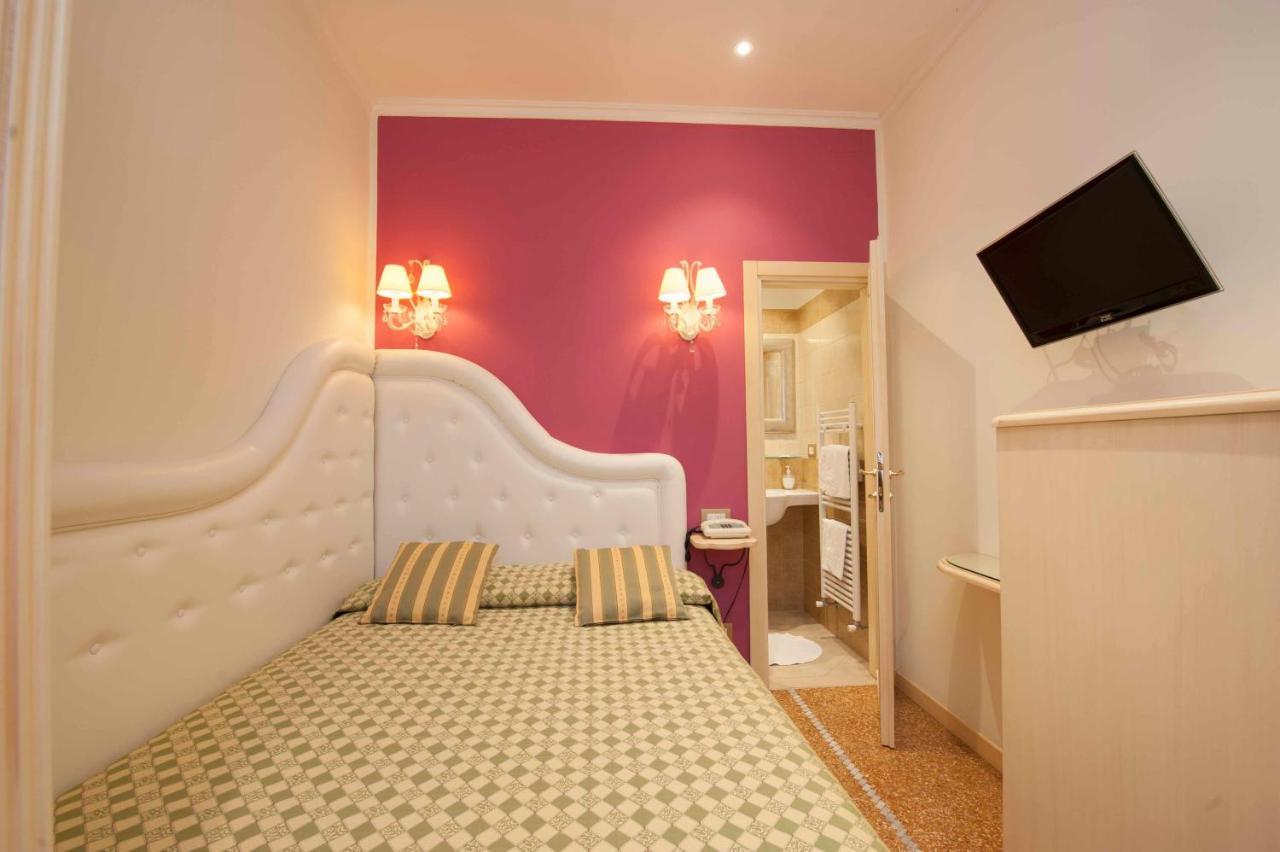 Hotel Astigiana & Appartamenti Varazze Extérieur photo
