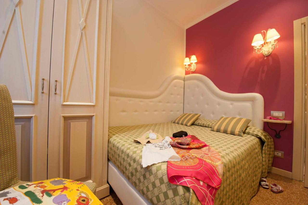 Hotel Astigiana & Appartamenti Varazze Extérieur photo