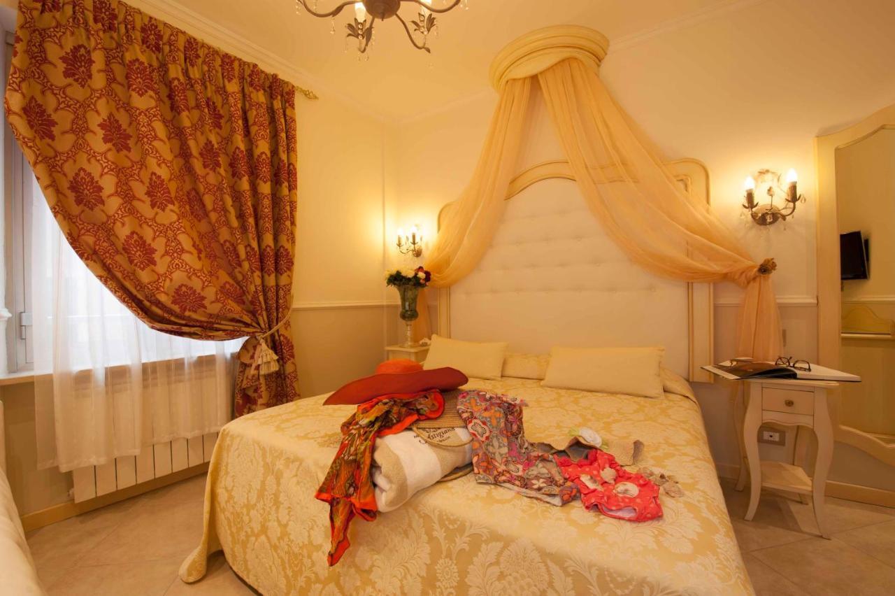 Hotel Astigiana & Appartamenti Varazze Extérieur photo
