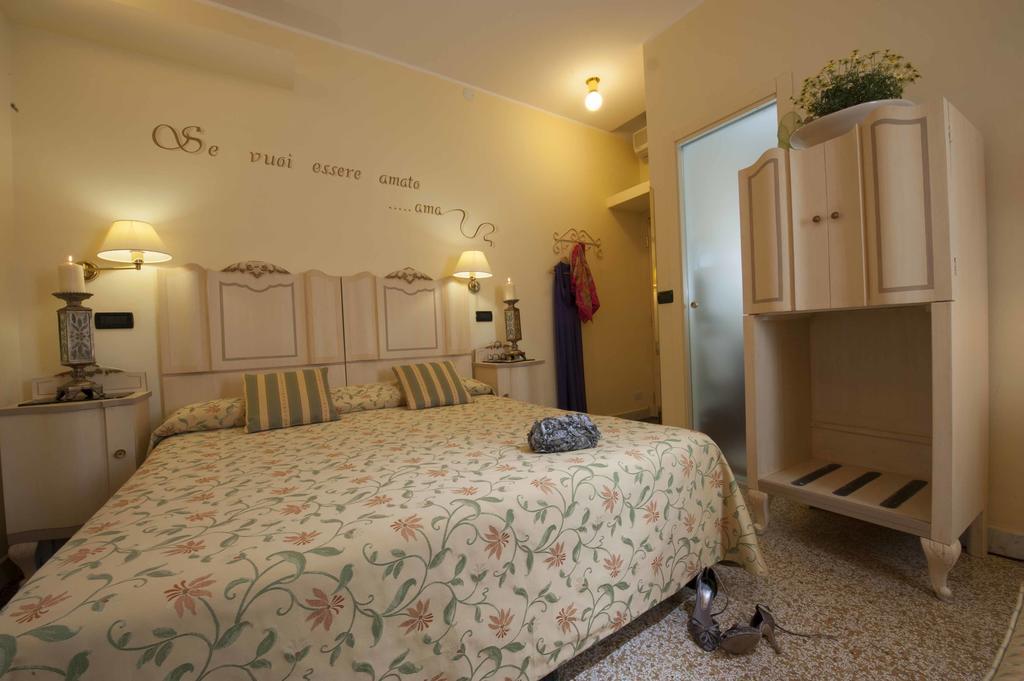 Hotel Astigiana & Appartamenti Varazze Extérieur photo